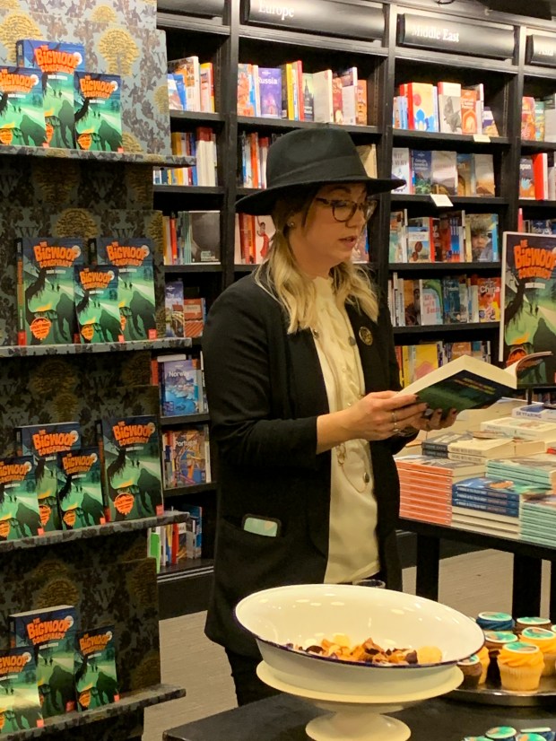 DD2A3282-D43B-41A5-BE74-5FF864125B32